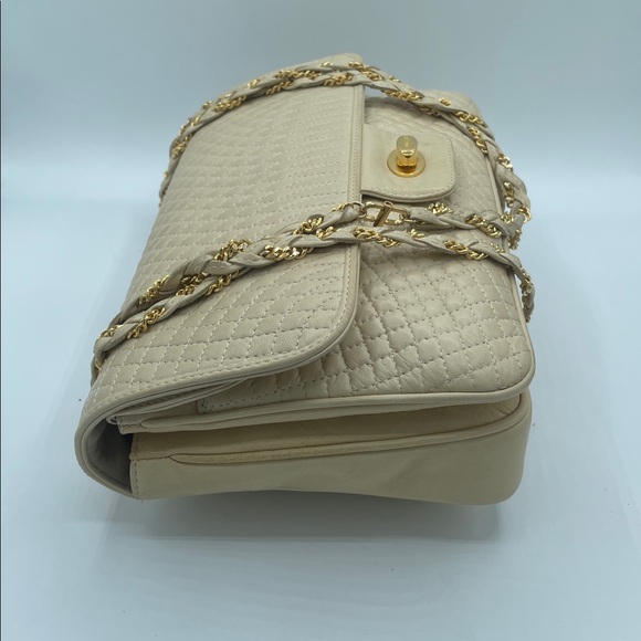 🎂Bally Quilted Shoulder Bag - Picture 4 of 8